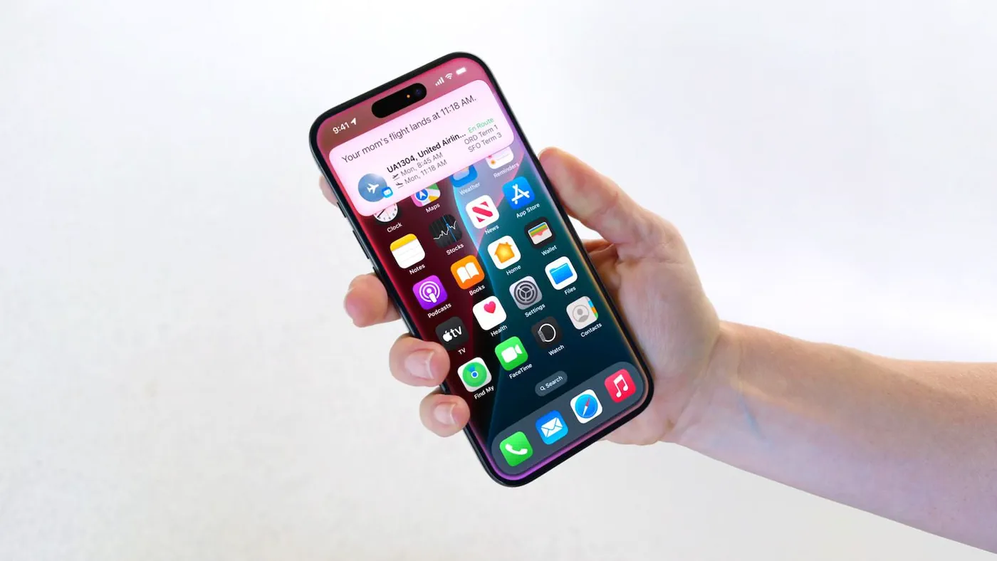 Apple News Roundup: Siri AI Settlement Claims Open, Hardware Leaks, and Foldable iPhone Duo
