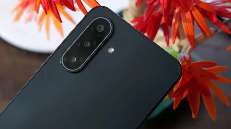 Google and Samsung Hike Prices on Budget Phones as Memory Shortages Bite