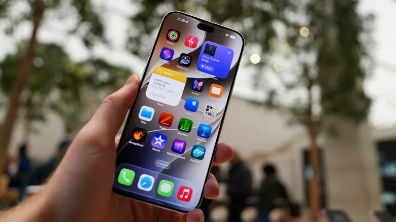 Apple ទទួលស្គាល់បញ្ហា Network Bug លើ iPhone 18 Pro Max របស់ AT&T៖ មូលហេតុដែលឧបករណ៍មួយចំនួនត្រូវការប្តូរថ្មី