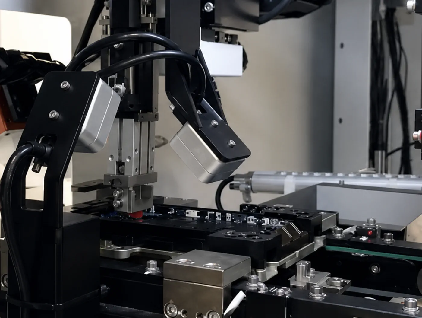 Industrial Next Aims to Retool Factory Robots in Minutes, Not Weeks